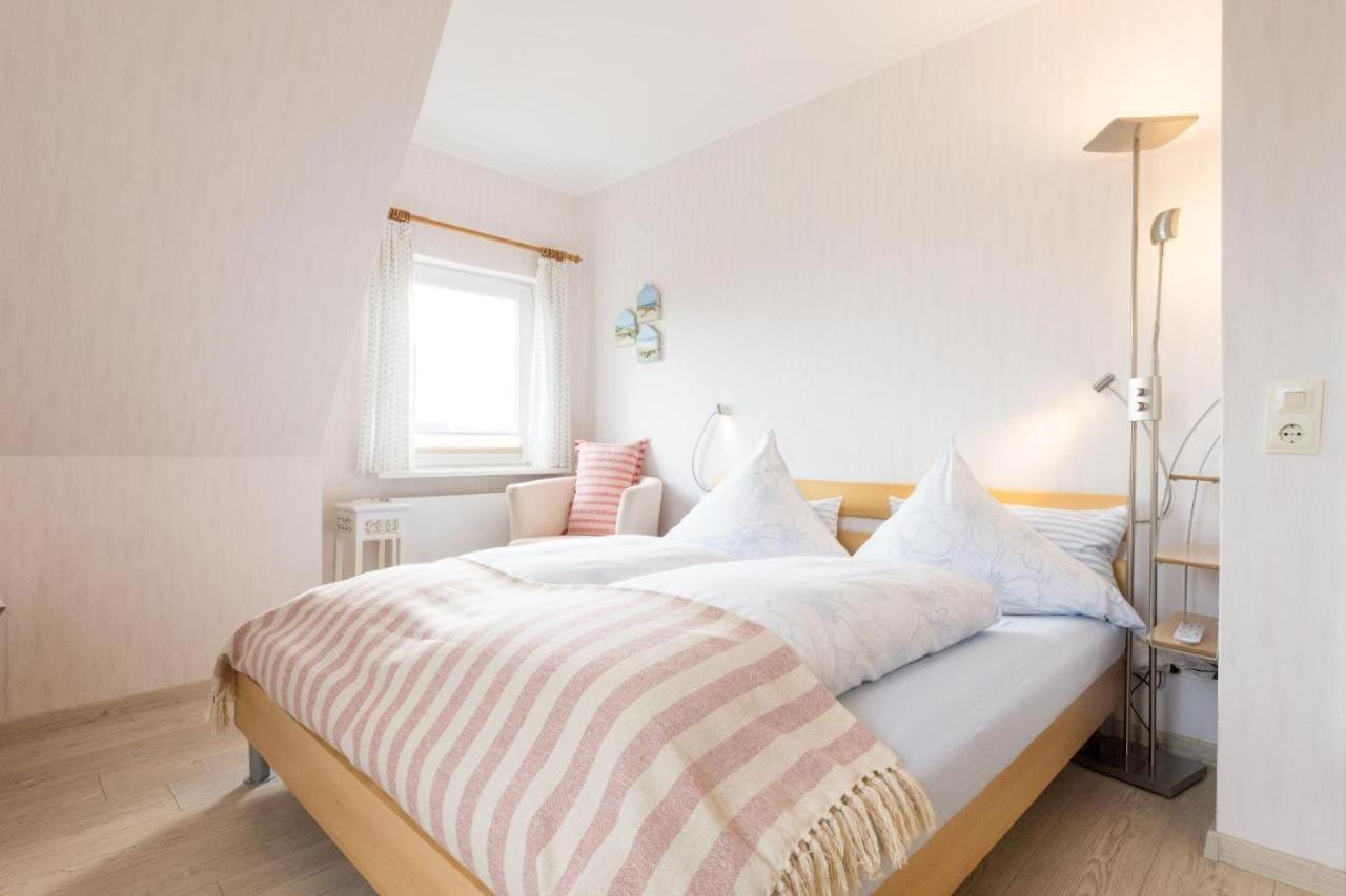 Ferienwohnungen Peters Sylt Esterno foto